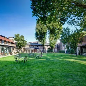 https://the-royal-foundation-of-st-katharine.brighton-hotels-england.com
